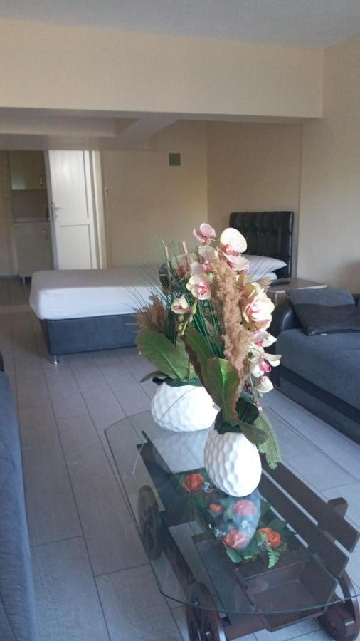 Zemahotel Catalca Экстерьер фото